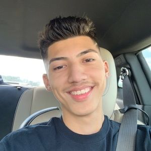 Meet your Posher, Erick